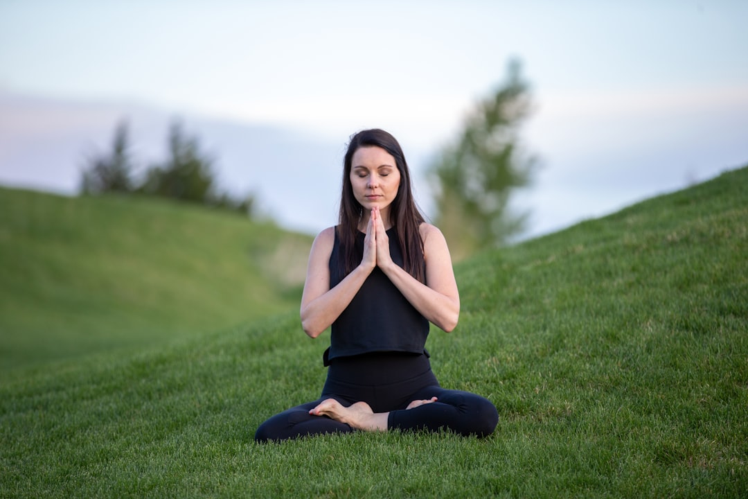 Master Mindfulness: Boost Holistic Wellness in 10 Minutes